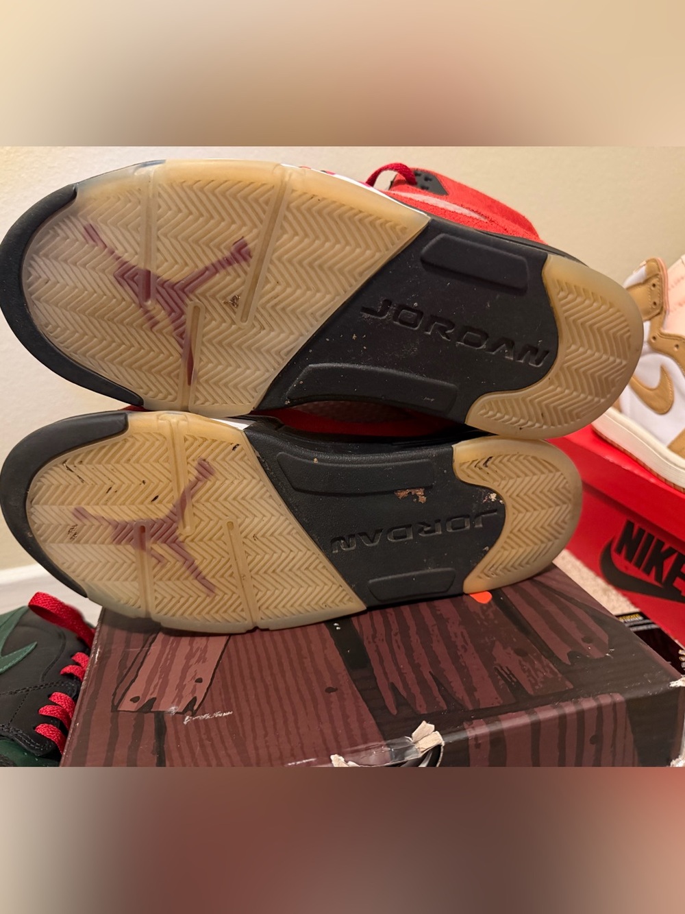 Jordan 5 Raging Bull - Picture 6 of 6